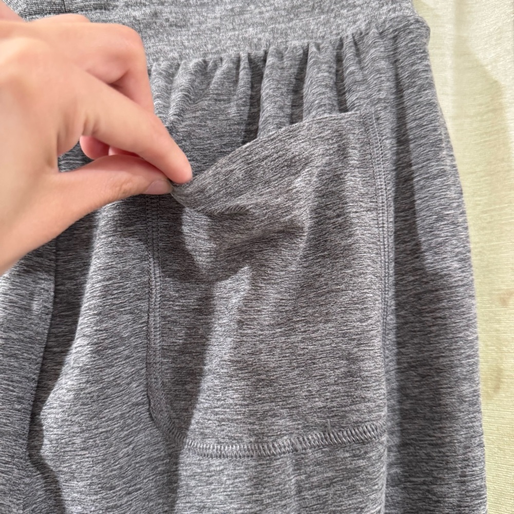 Fabletics Joggers - Picture 8 of 12
